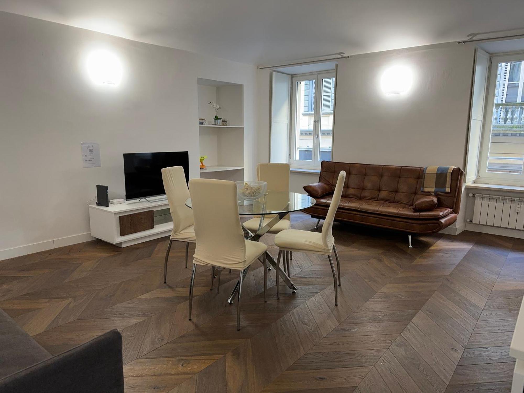 5 Min Porta Nuova, In The Centre Of Turin Apartment Ngoại thất bức ảnh